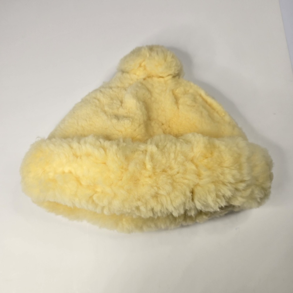 Vintage Real Shearling Sheepskin Fur Beanie Hat Pom Pom Winter Cream Yellow